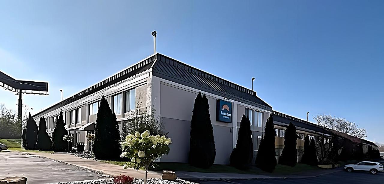 Suburban Studios Syracuse Fairgrounds 外观 照片